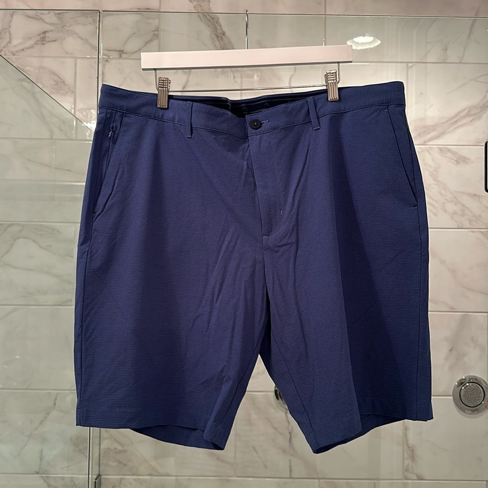Tommy Bahama shorts
